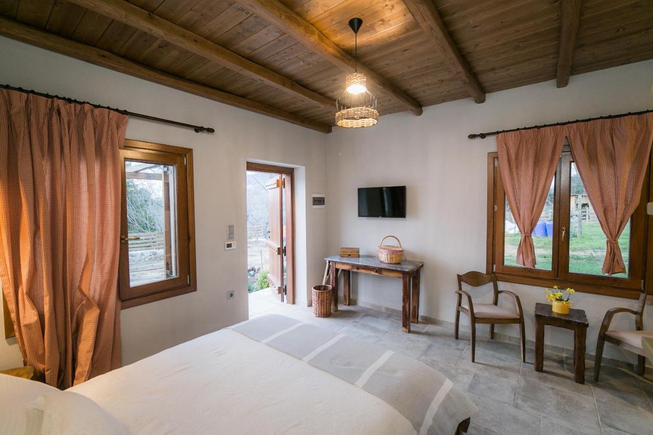 Farm stay Karaiskos Agritourism Farm Portaria (Magnesia)